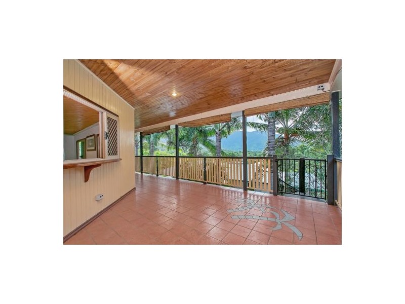 8 Mcguane Close, Brinsmead QLD 4870