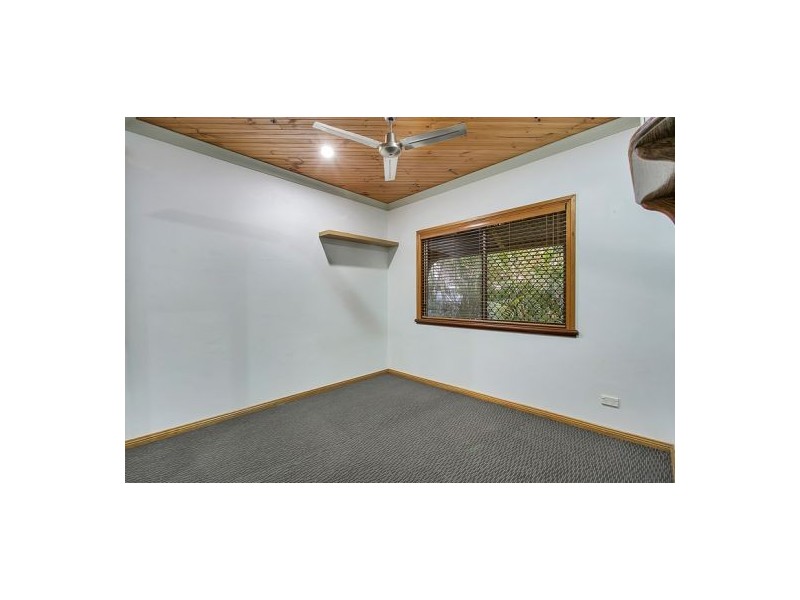 8 Mcguane Close, Brinsmead QLD 4870