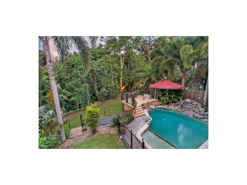 8 Mcguane Close, Brinsmead QLD 4870