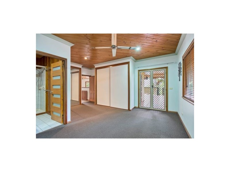 8 Mcguane Close, Brinsmead QLD 4870