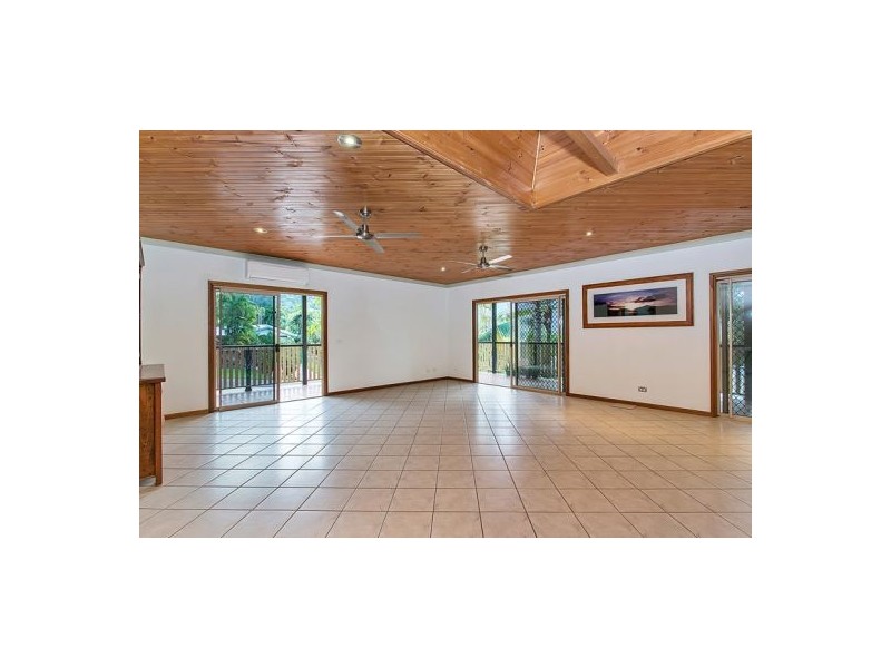 8 Mcguane Close, Brinsmead QLD 4870