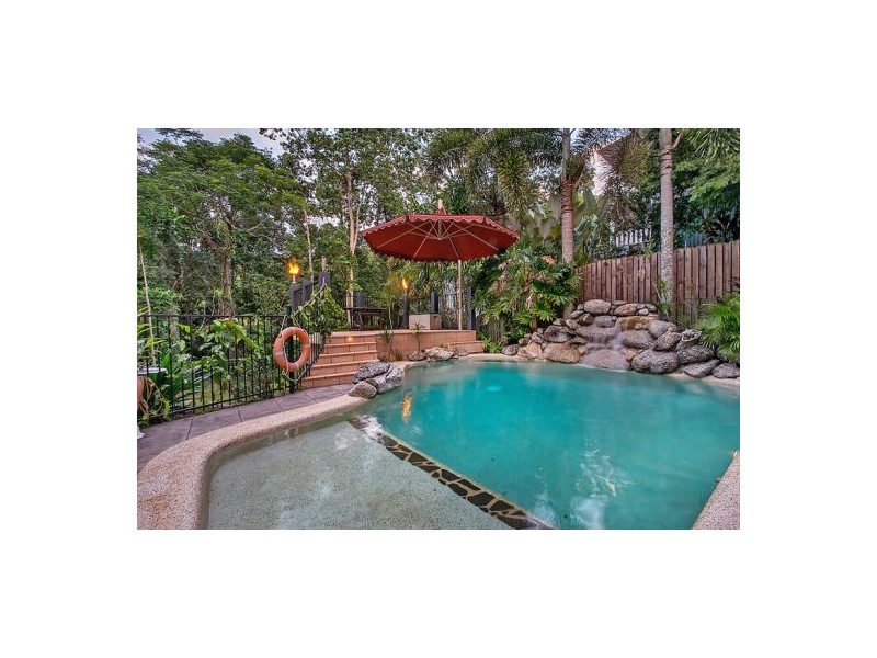 8 Mcguane Close, Brinsmead QLD 4870