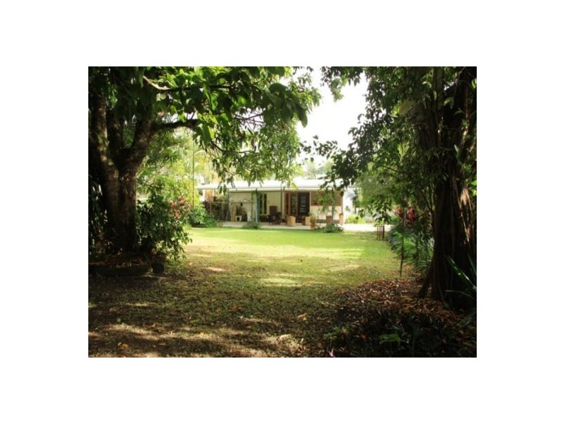 17 Thomas Street, Gordonvale QLD 4865