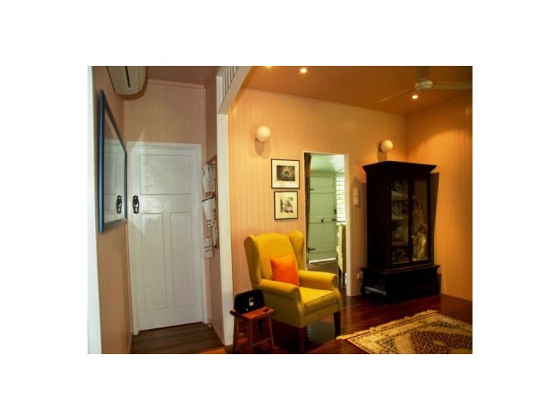 17 Thomas Street, Gordonvale QLD 4865