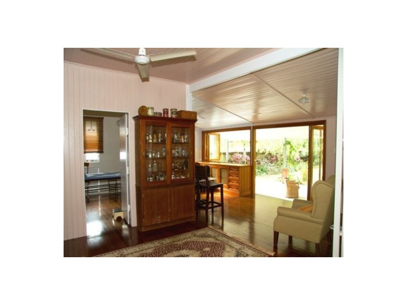 17 Thomas Street, Gordonvale QLD 4865