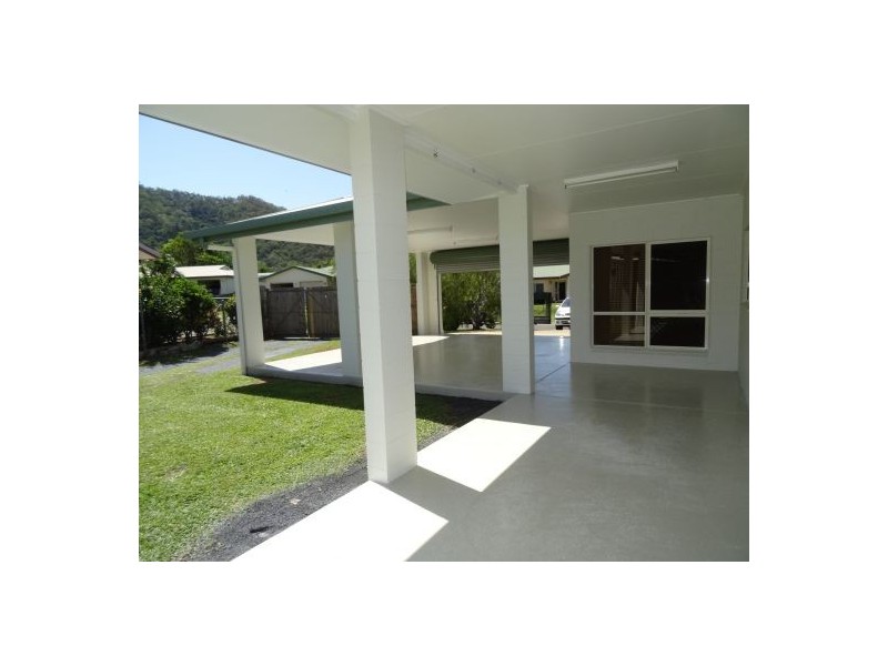 5 Patrick Close, Gordonvale QLD 4865