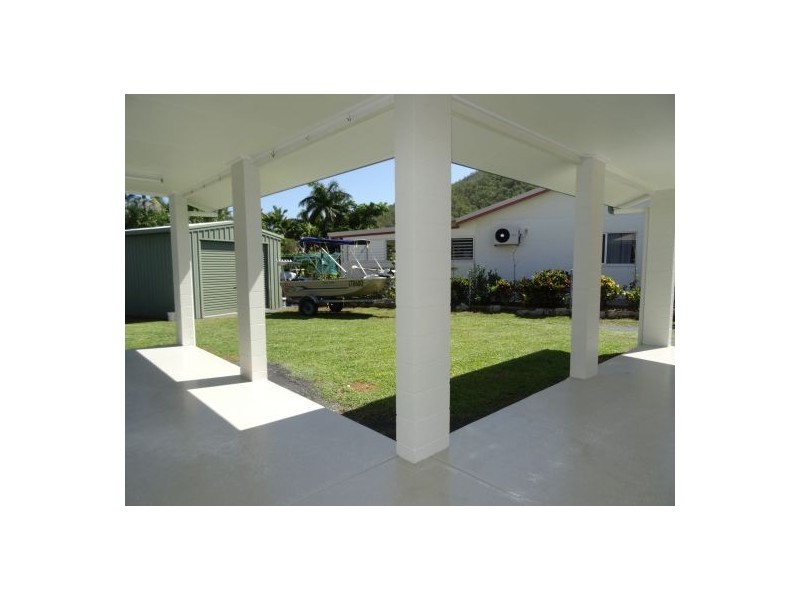 5 Patrick Close, Gordonvale QLD 4865