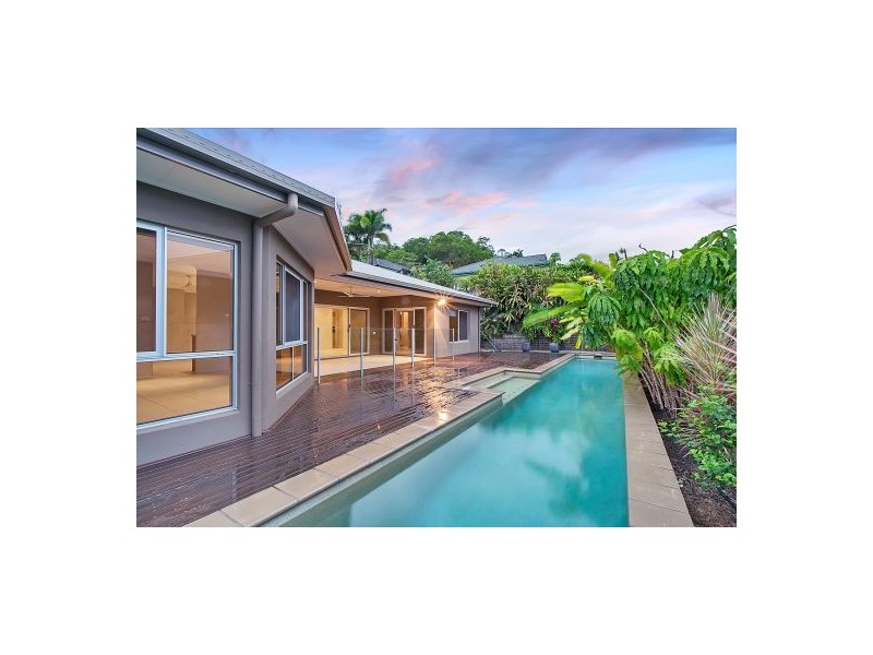 5 Chapel Close, Brinsmead QLD 4870
