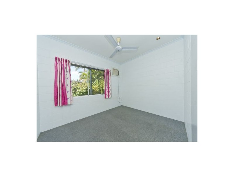 7 Fishburn Street, Bentley Park QLD 4869