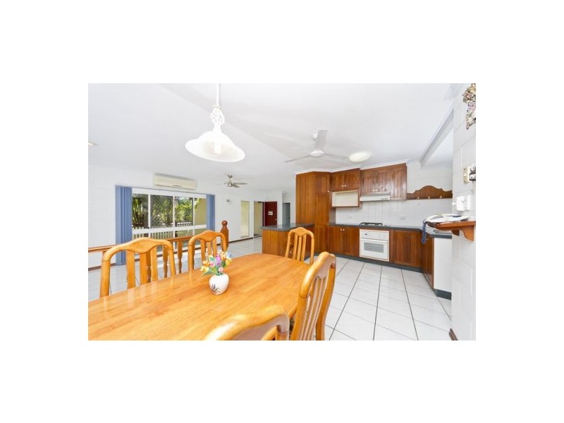 7 Fishburn Street, Bentley Park QLD 4869