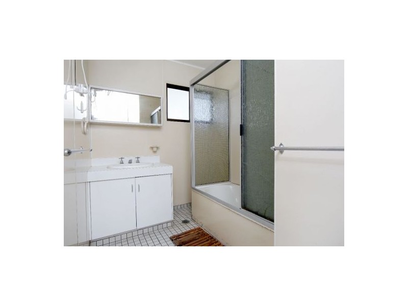 3 Gough Street, Manunda QLD 4870