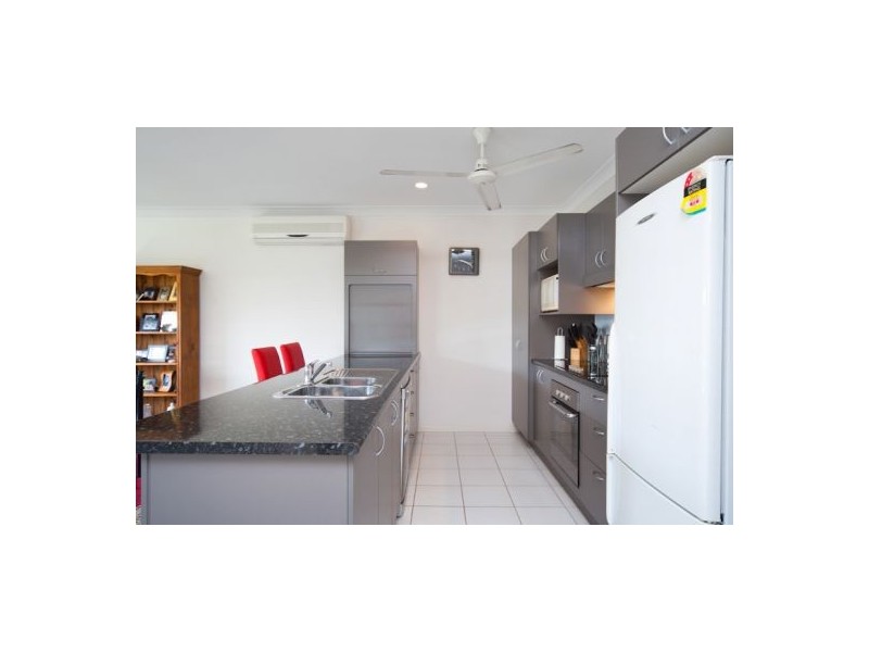 7 Ellibank Close, Edmonton QLD 4869