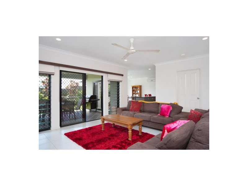 7 Ellibank Close, Edmonton QLD 4869