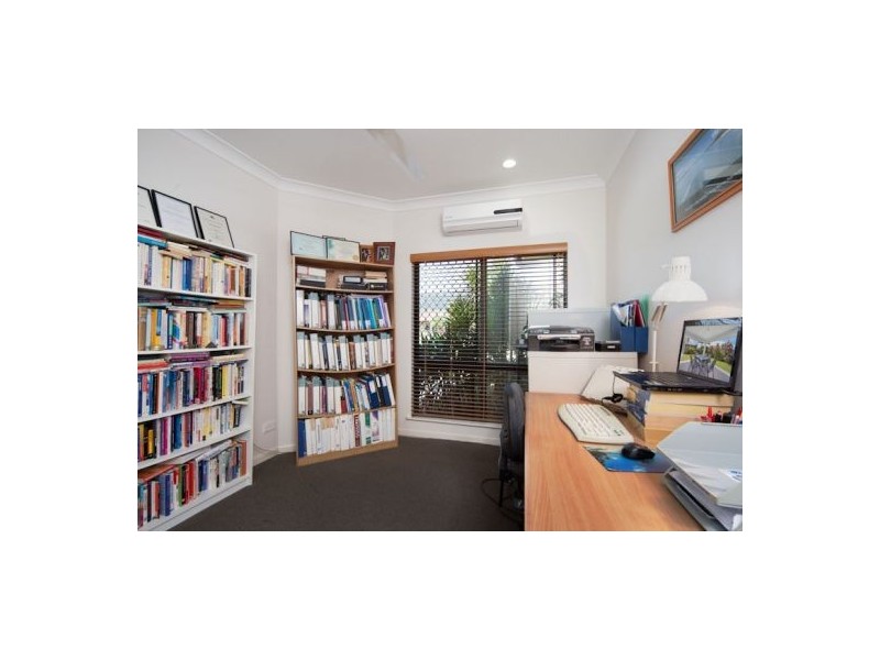 7 Ellibank Close, Edmonton QLD 4869