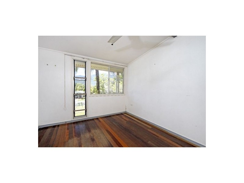 6 Wimble Street, Brinsmead QLD 4870