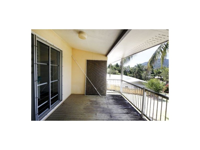 6 Wimble Street, Brinsmead QLD 4870