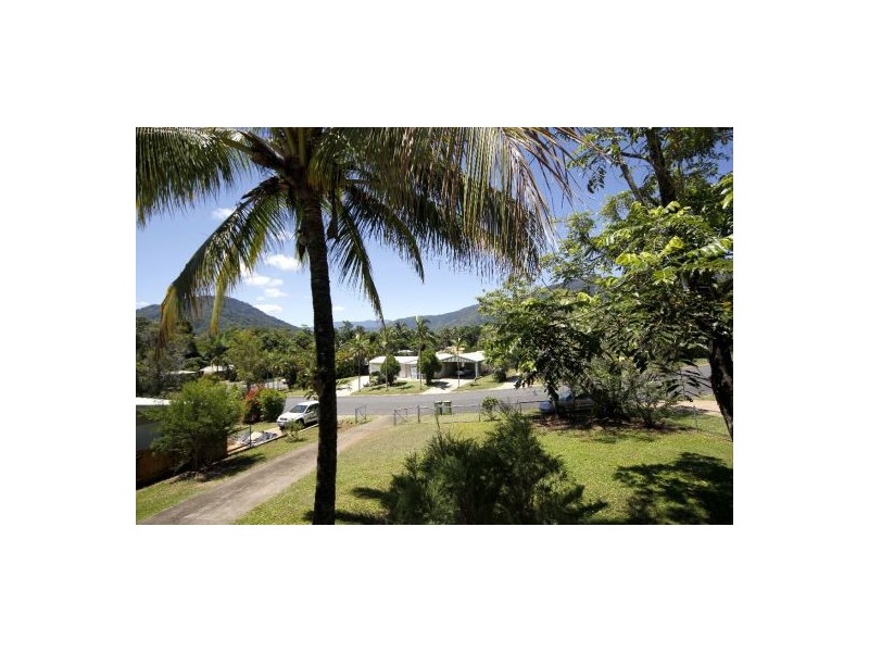 6 Wimble Street, Brinsmead QLD 4870