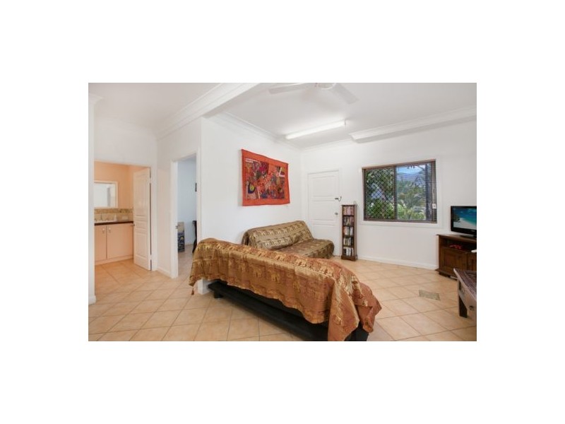 14 Timberlea Drive, Bentley Park QLD 4869