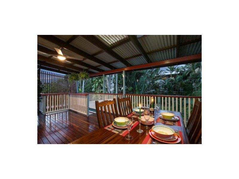 6 Shearer Avenue, Cairns QLD 4870