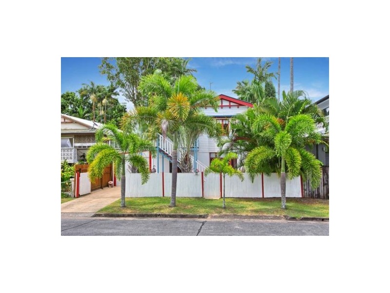 6 Shearer Avenue, Cairns QLD 4870