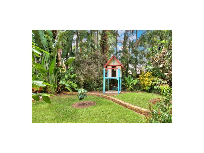 6 Shearer Avenue, Cairns QLD 4870