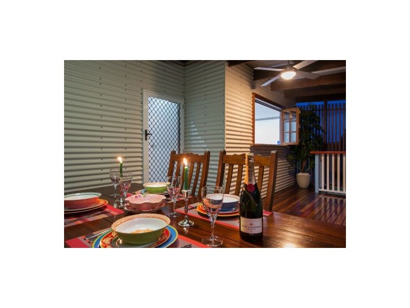 6 Shearer Avenue, Cairns QLD 4870