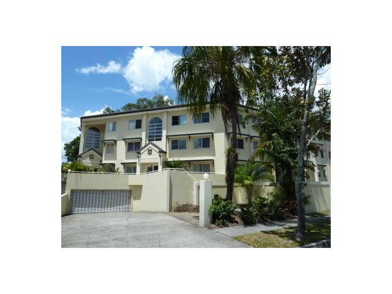 8/25 Digger Street, Cairns QLD 4870