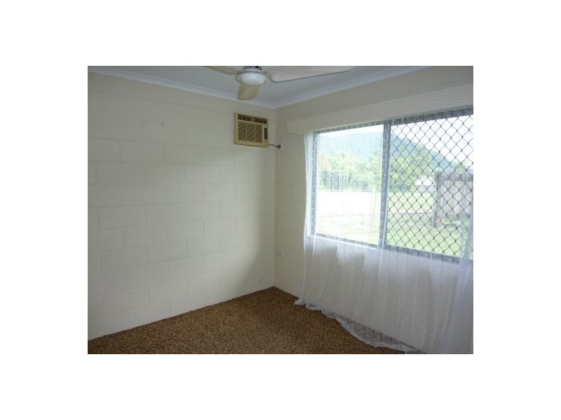 34 Alma Street, Woree QLD 4868