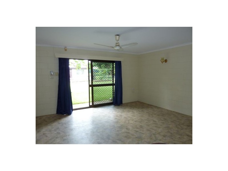 34 Alma Street, Woree QLD 4868