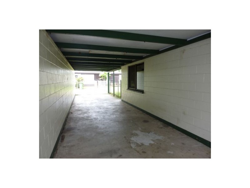 34 Alma Street, Woree QLD 4868