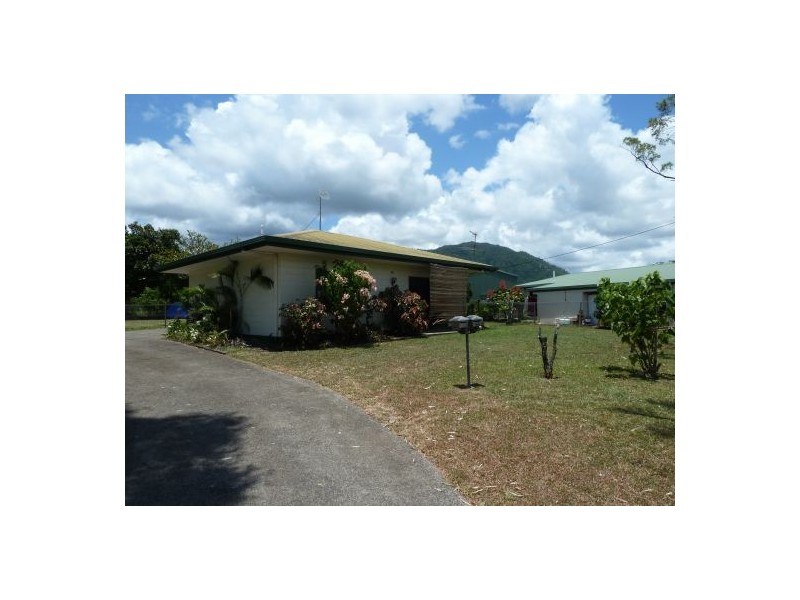 34 Alma Street, Woree QLD 4868