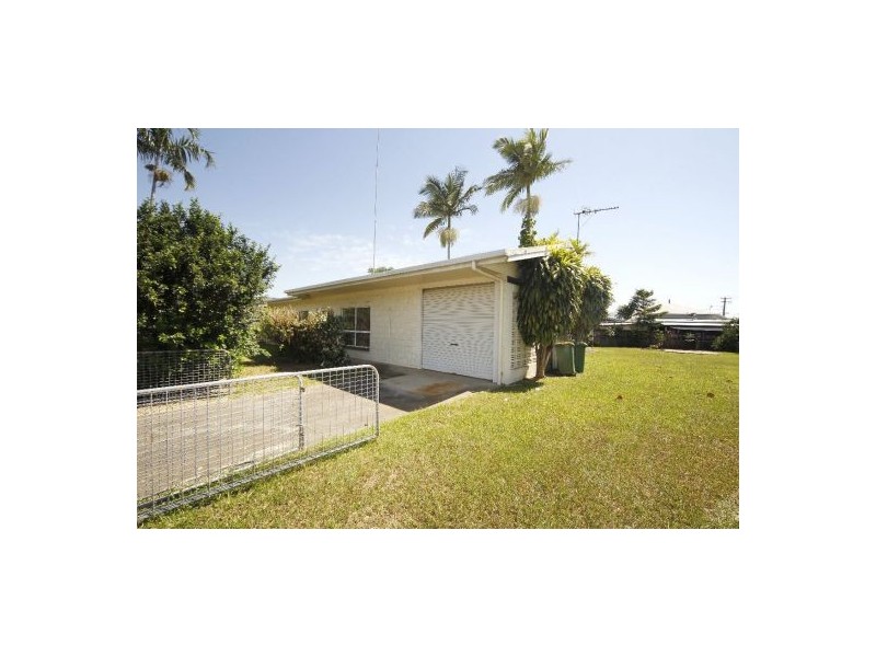 94 McLaughlin Road, Bentley Park QLD 4869