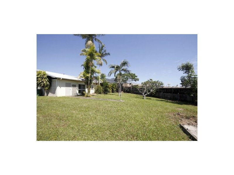 94 McLaughlin Road, Bentley Park QLD 4869