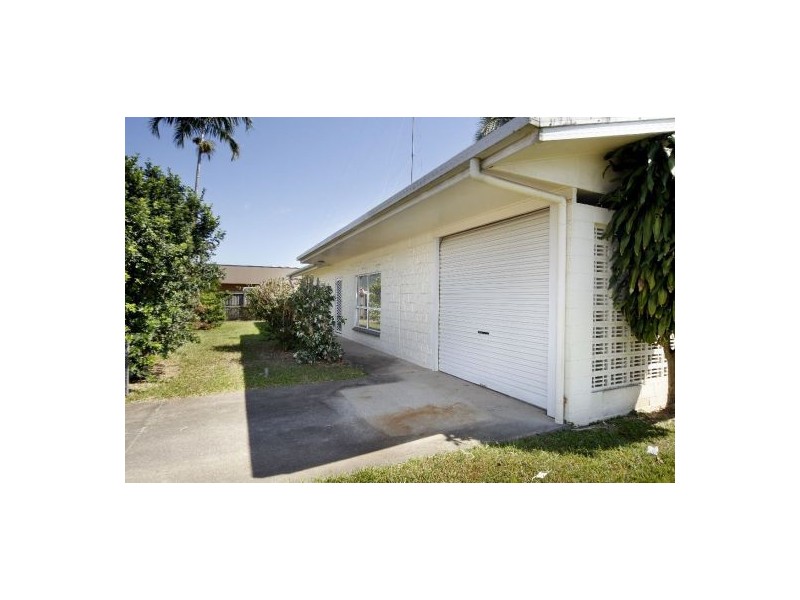 94 McLaughlin Road, Bentley Park QLD 4869