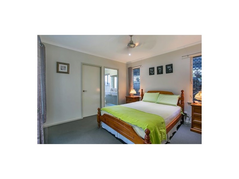 17 Mallory Close, Edmonton QLD 4869