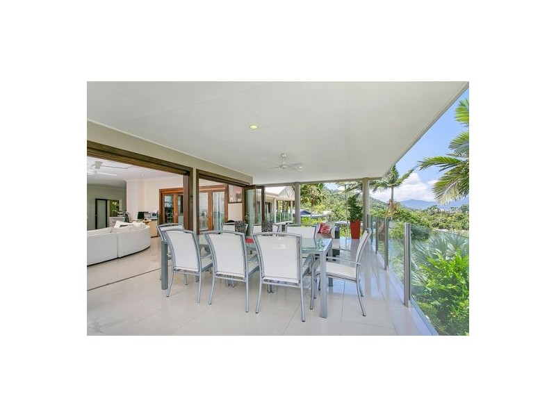 102 Nolan Street, Whitfield QLD 4870