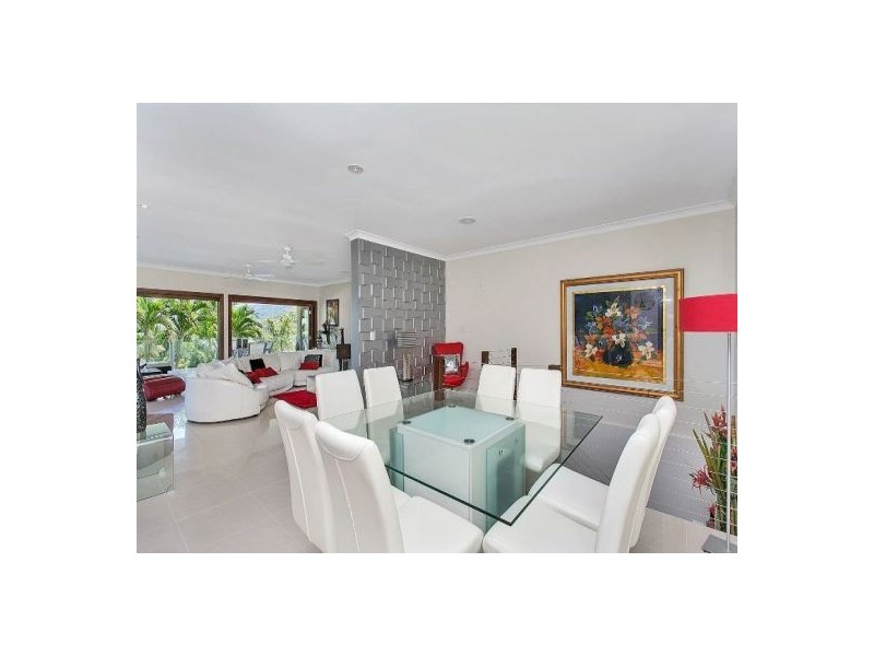 102 Nolan Street, Whitfield QLD 4870