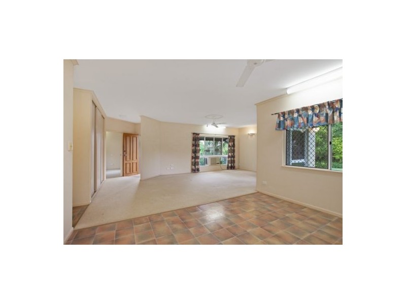 21 Hay Street, Mount Sheridan QLD 4868