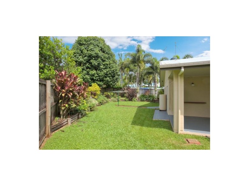 21 Hay Street, Mount Sheridan QLD 4868
