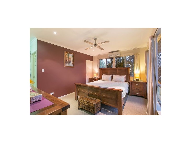 9 Denmark Street, Edmonton QLD 4869