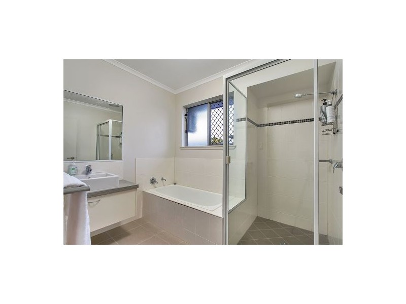 9 Denmark Street, Edmonton QLD 4869