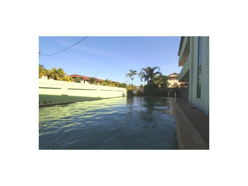 9/31 Digger St, Cairns North QLD 4870