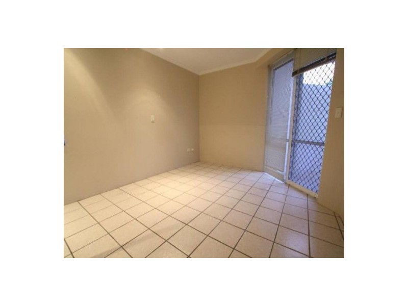 1/279 The Esplanade, Cairns North QLD 4870
