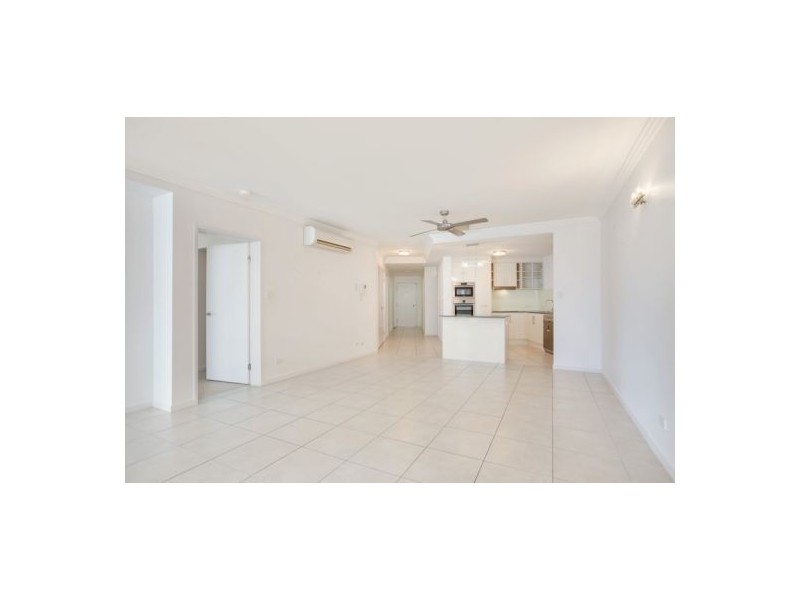 107/114 Abbott Street, Cairns City QLD 4870