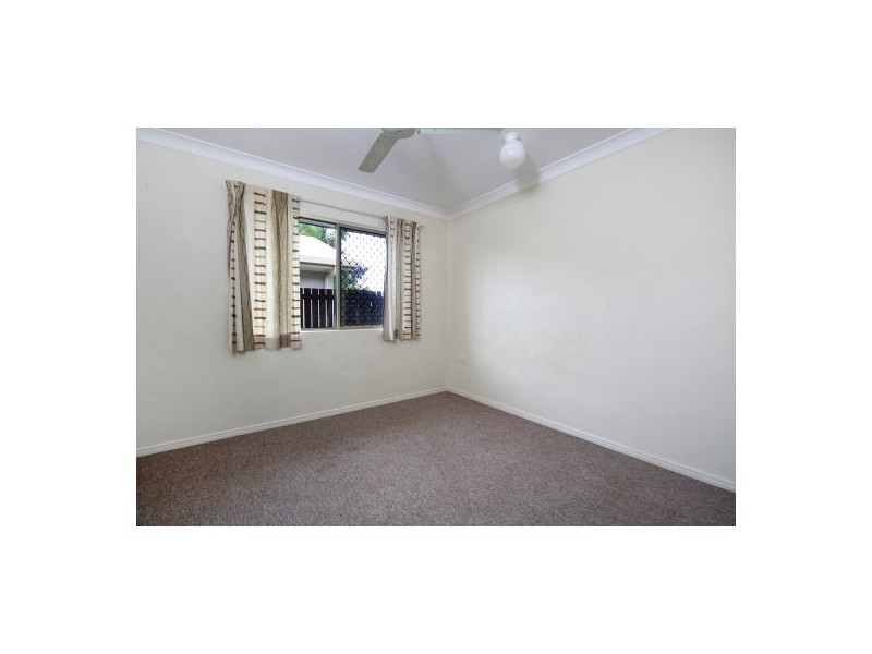 11 Sunrise Street, White Rock QLD 4868