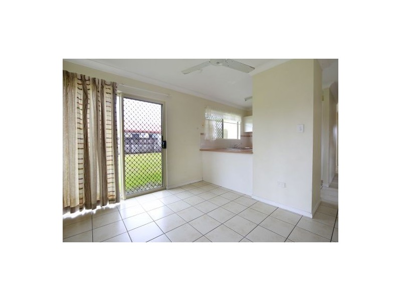 11 Sunrise Street, White Rock QLD 4868