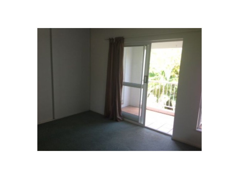 4/50 Best St, Yorkeys Knob QLD 4878