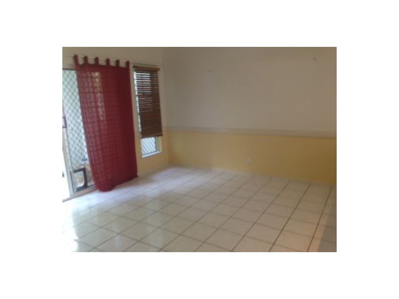 4/50 Best St, Yorkeys Knob QLD 4878