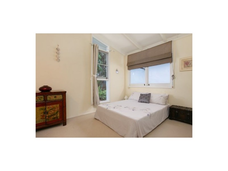 17-19 Tamarind Street, Holloways Beach QLD 4878