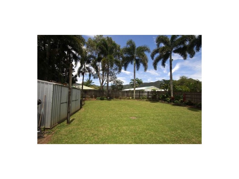 19 Tryal Street, Bentley Park QLD 4869